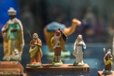 <center>Exposition de crèches en 2017.</center>Planche de 3 santons : Saint-Joseph, Homme au fagot sur l'épaule droite. Vierge. Datation inconnue Santonnier : Madame Joseph Guichard